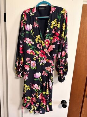 New York & Company Navy Floral Long Sleeve Wrap Dress